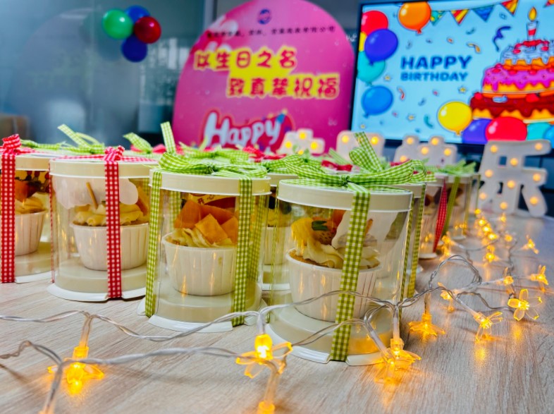 四月生日會丨春風送暖，歡樂慶生(圖2)